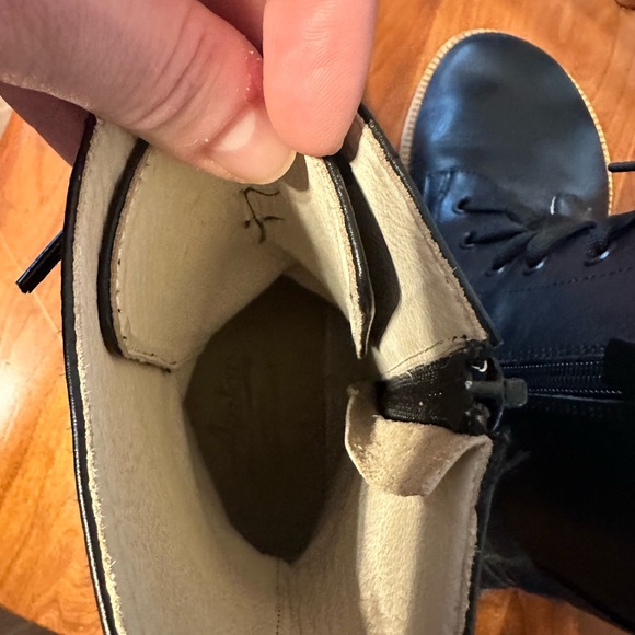 Barefoot Black Lace-Up Grounding Ankle Boots - Picture 6 of 8